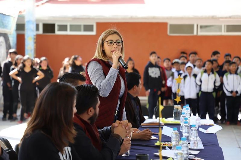 Continua la Entrega de Obras en Chicoloapan.